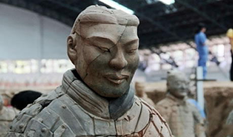 秦始皇陵兵馬俑1號(hào)坑第三次考古發(fā)掘。